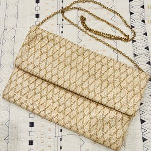 Rattan Natural Fiber Style Gold Thread Clutch with Gold Chain